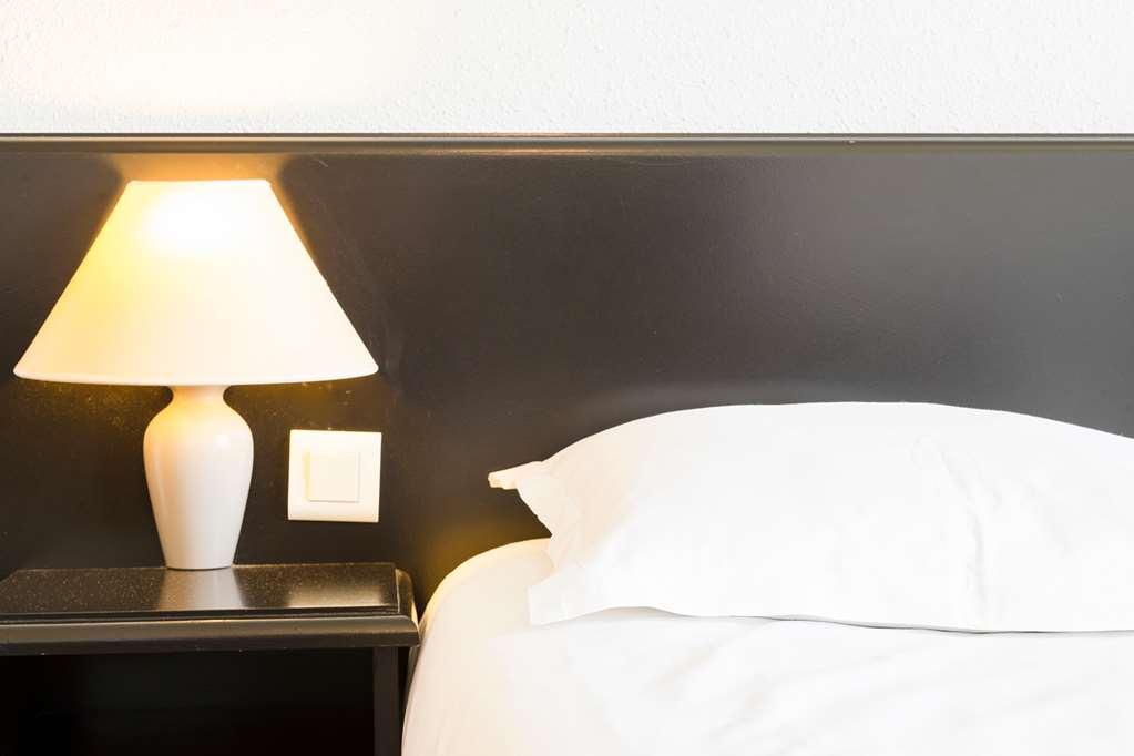 Hotel Le Relais De Castelnau Loubressac Habitación foto